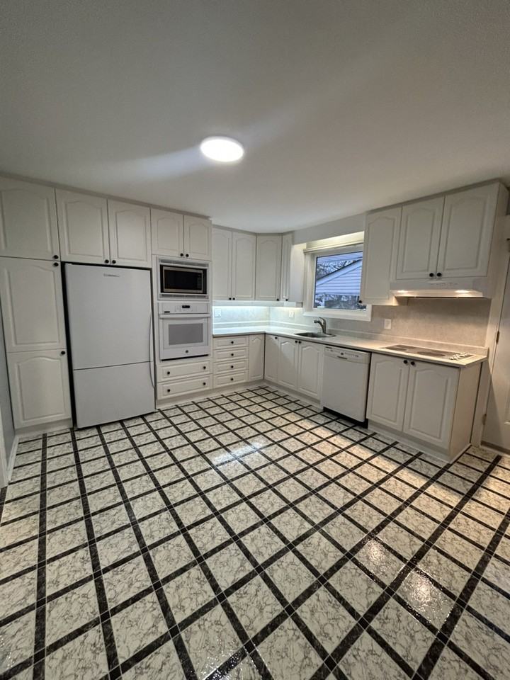 691 Fielding Dr - Photo 7 of 10