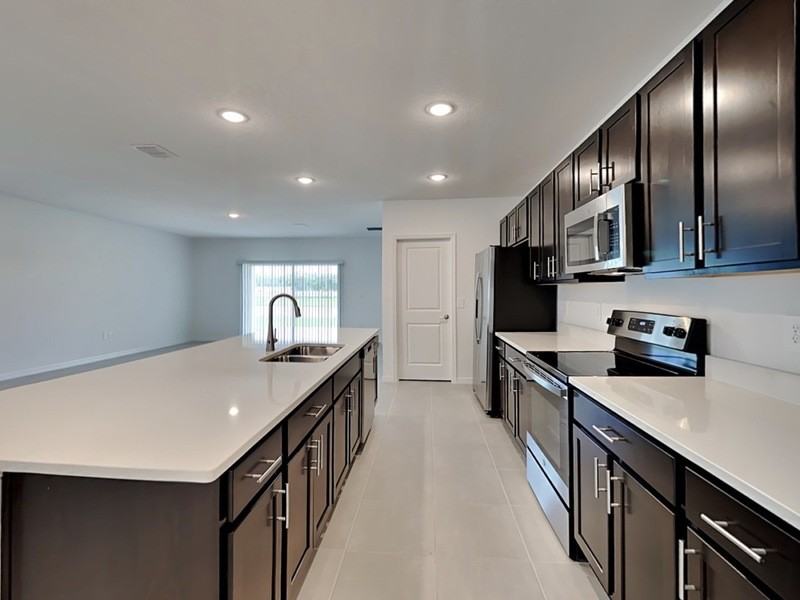 258 Amber Way - Photo 4 of 26