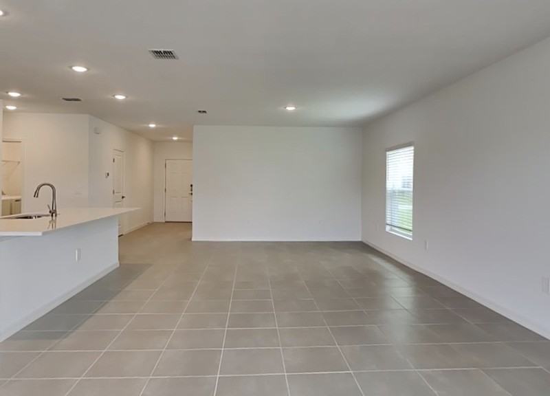 258 Amber Way - Photo 5 of 26