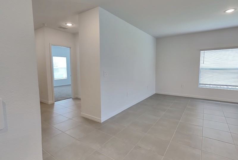 258 Amber Way - Photo 5 of 25