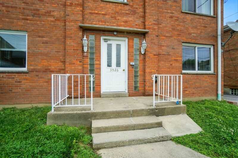 3926 E Gatewood Ln #4 - Photo 5 of 19