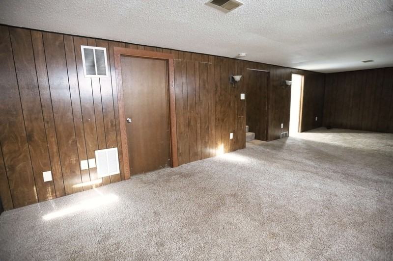 2132 Shangrai La Dr Se - Photo 6 of 10