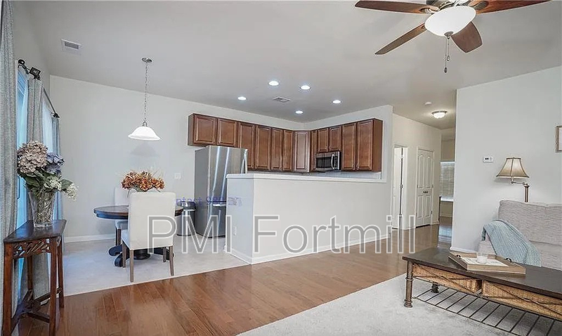 13769 Singleleaf Ln - Photo 5 of 16