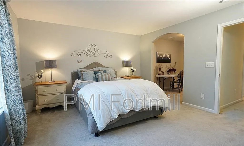 13769 Singleleaf Ln - Photo 7 of 16