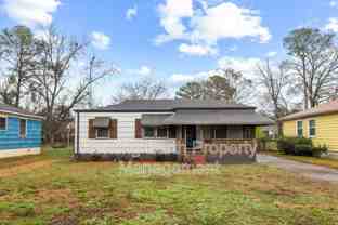 5717 Avenue O - Photo 1 of 1