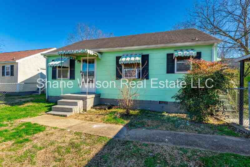 2904 5th Ave - Photo 3 of 14