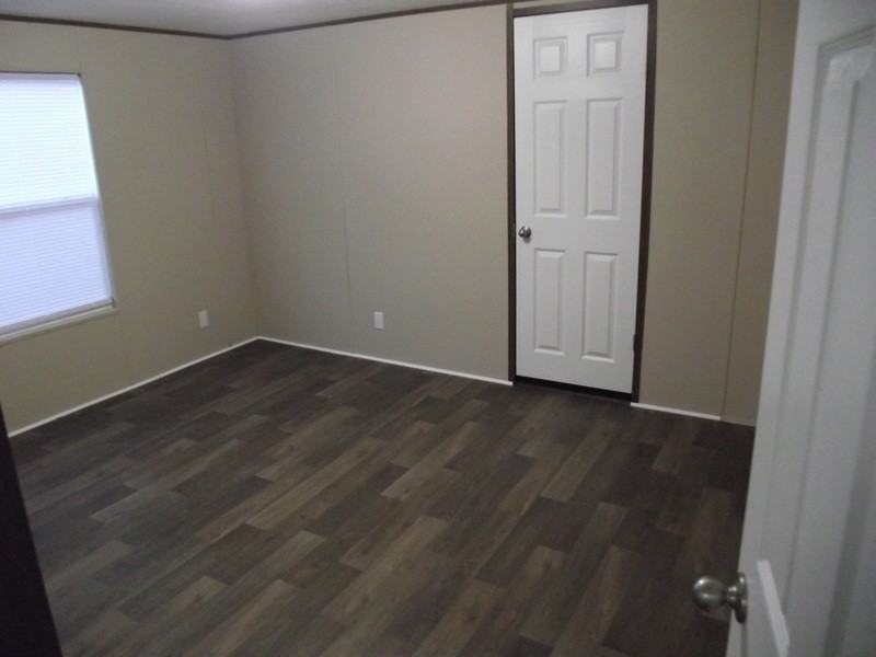 169 S King Charles Ct - Photo 3 of 8