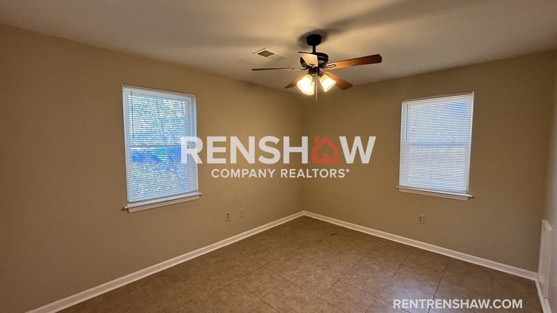 3226 Lyndale Ave - Photo 5 of 15