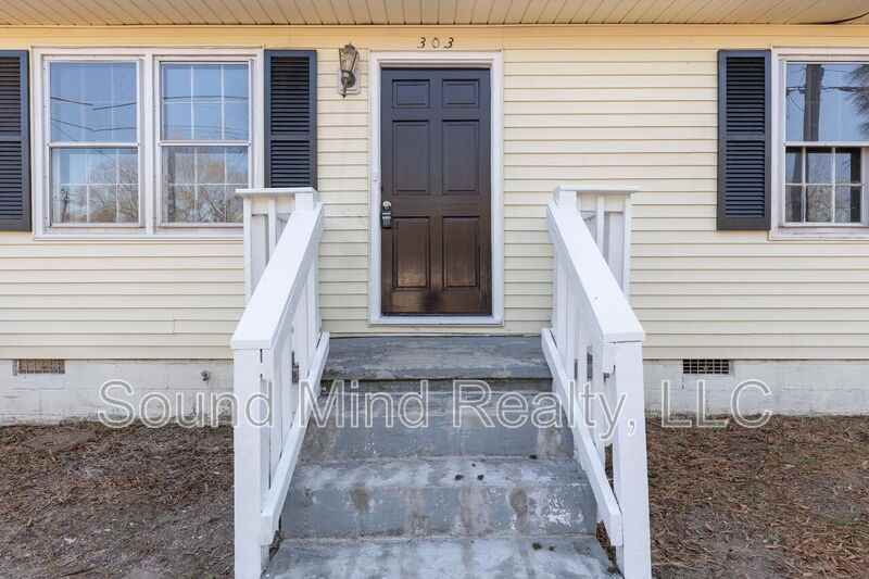 303 W Horton St - Photo 4 of 30