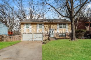 4719 Nw Fisk - Photo 1 of 1