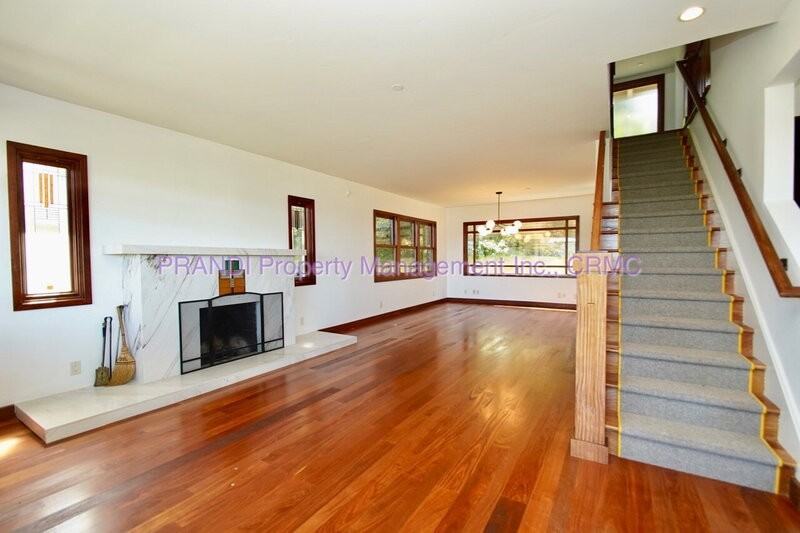 63 Glen Dr - Photo 3 of 27