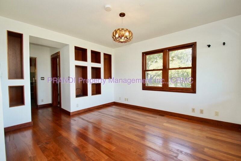 63 Glen Dr - Photo 5 of 27