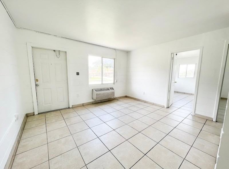 3100 Orange Center Blvd #42 - Photo 2 of 5