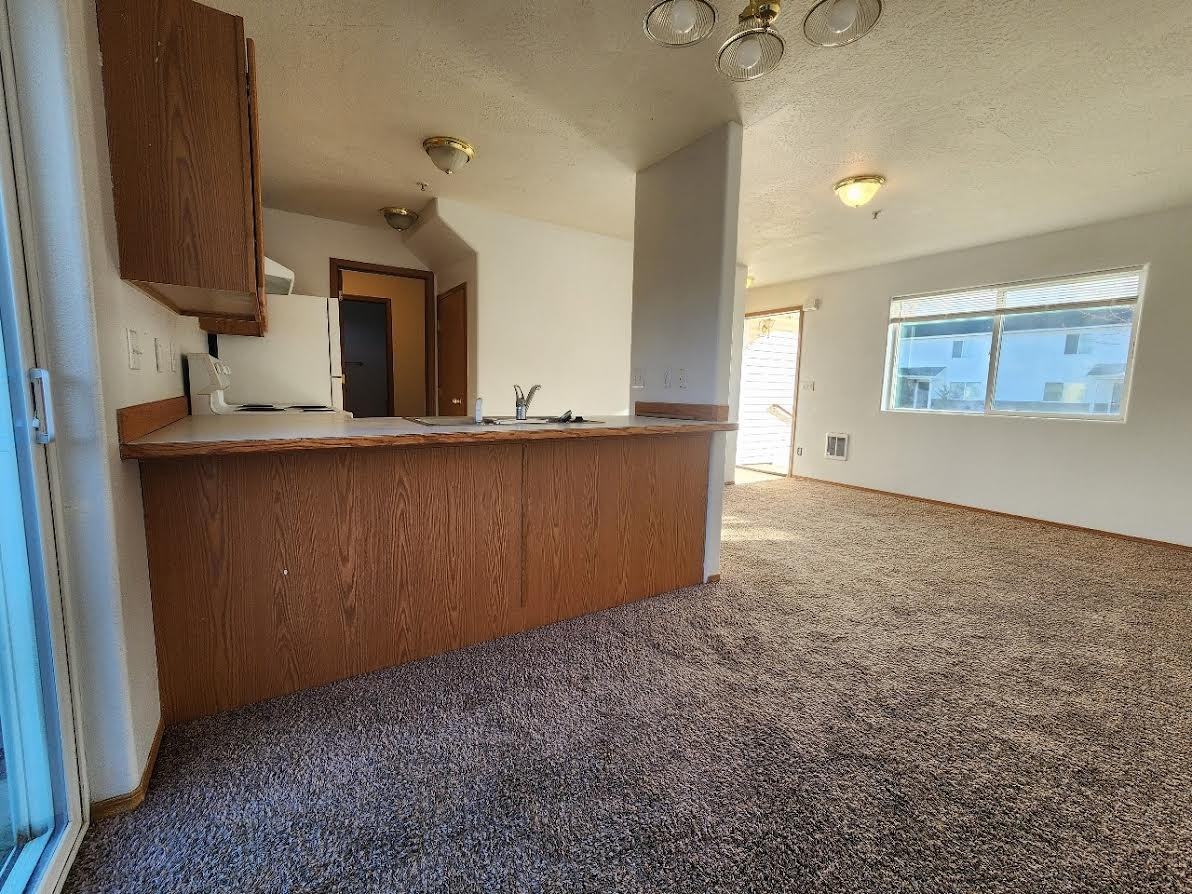 311 N Handy St #B - Photo 4 of 18