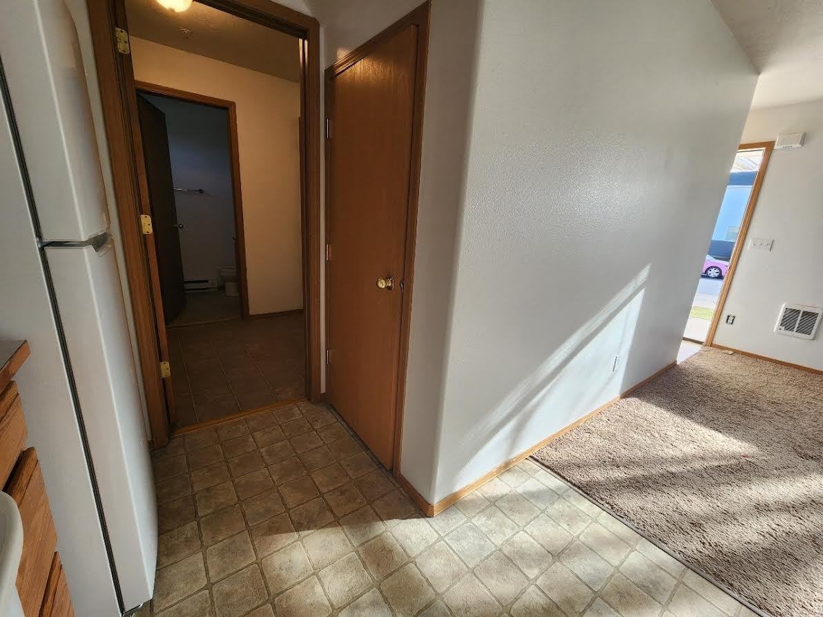 311 N Handy St #B - Photo 5 of 18