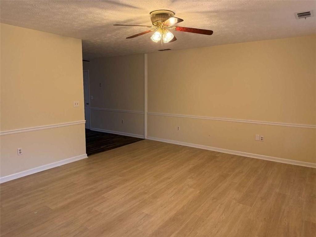 80 Rolling Ridge Dr - Photo 4 of 16