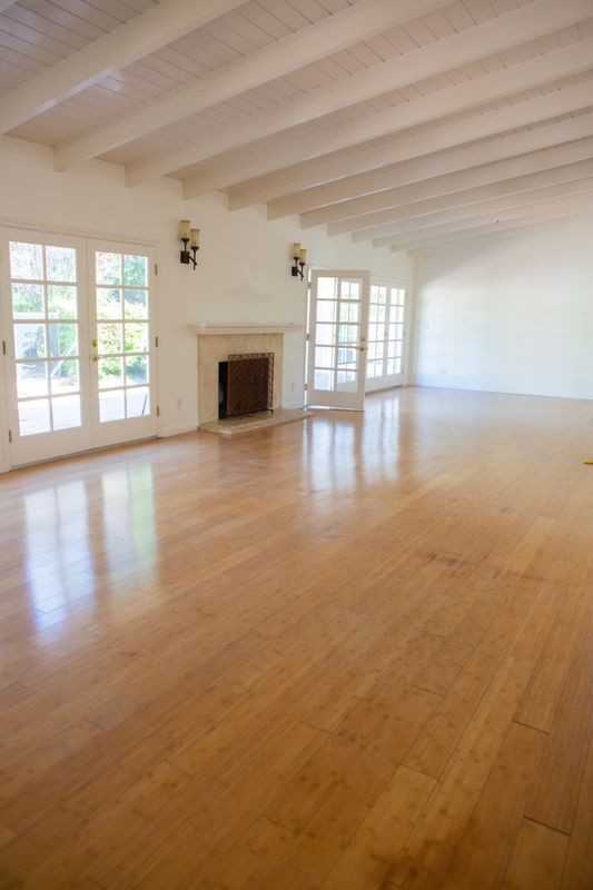 5200 Valley Circle Blvd - Photo 5 of 29