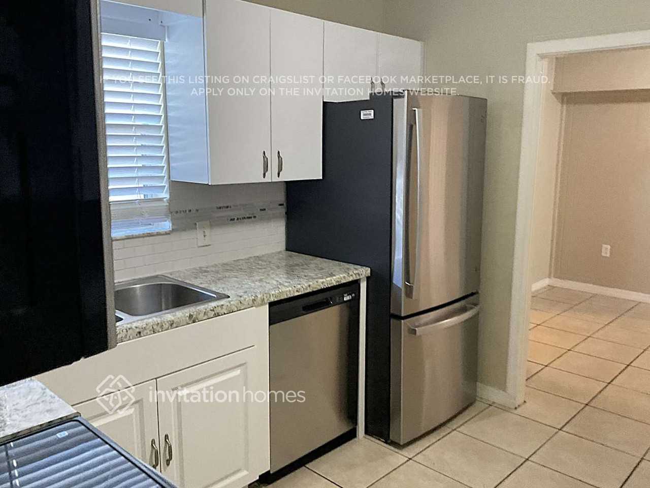 4504 21st Ave W - Photo 4 of 14