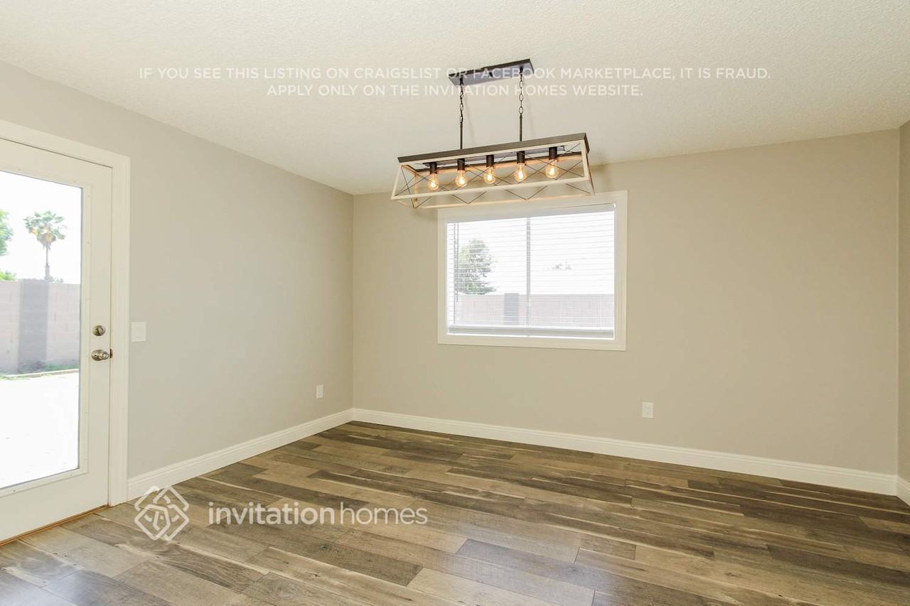 15830 N 59th Dr - Photo 2 of 16