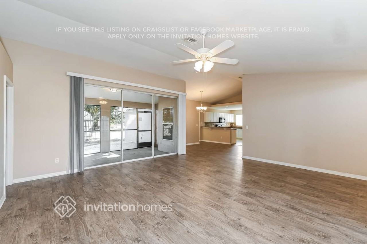 137 Zenith Cir - Photo 6 of 17