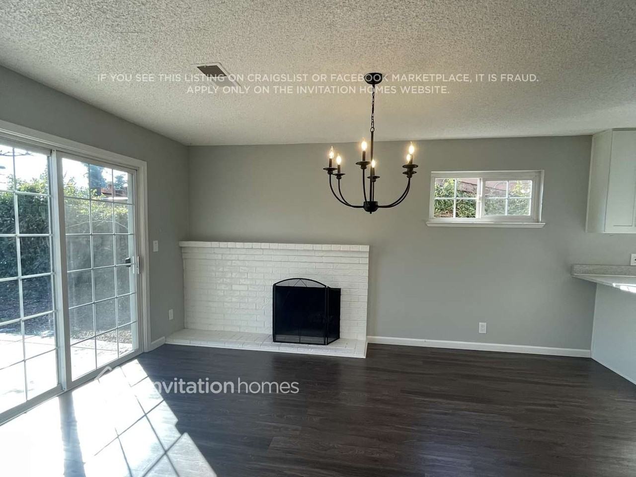 256 Andrea Dr - Photo 5 of 16