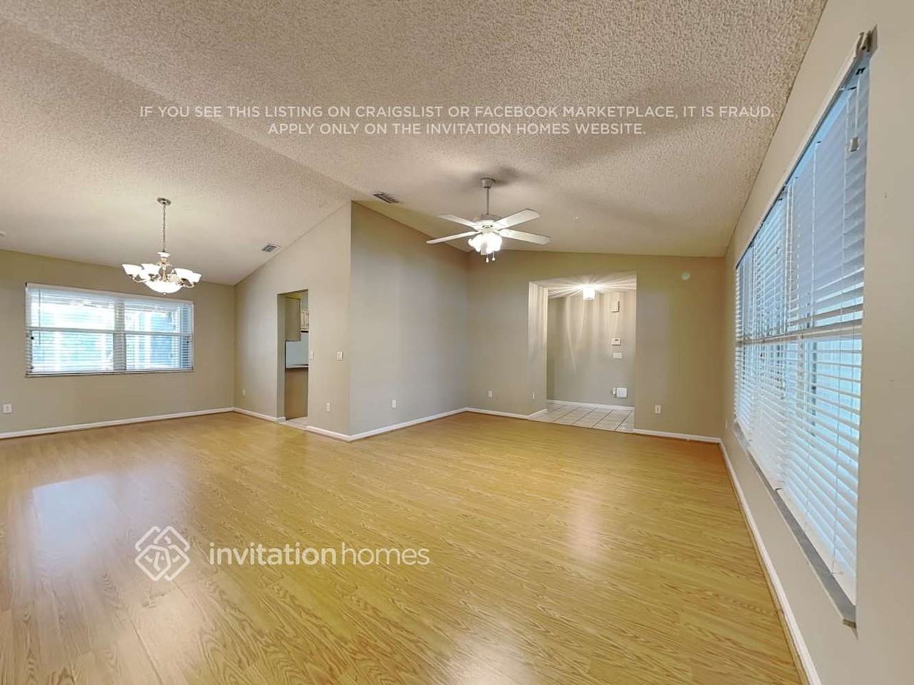 157 Waterway Rd - Photo 4 of 22