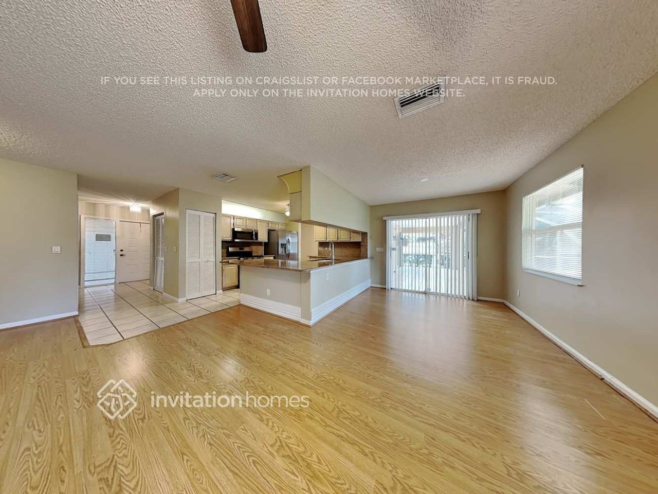 157 Waterway Rd - Photo 5 of 22