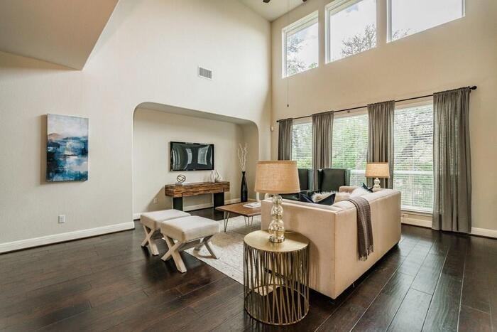 15308 Dorothy Dr - Photo 7 of 30