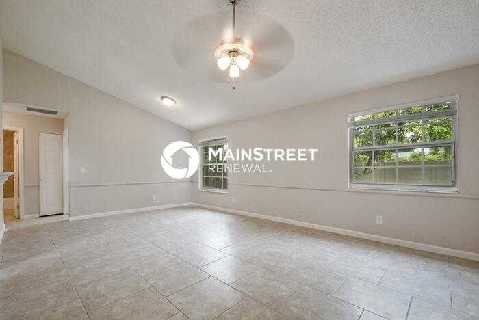 8881 Sw 21st St - Photo 5 of 18