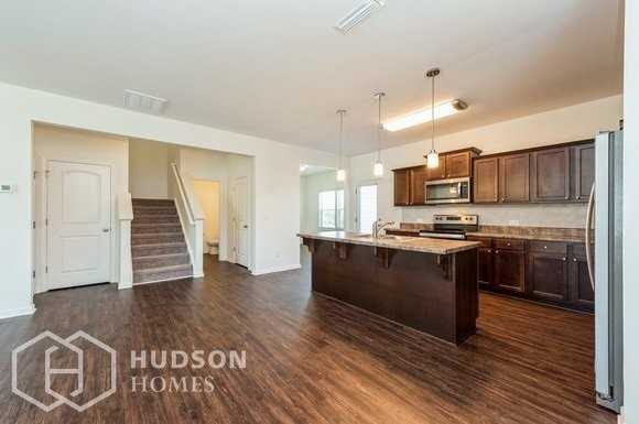 177 Hidden Lakes Rd - Photo 4 of 20