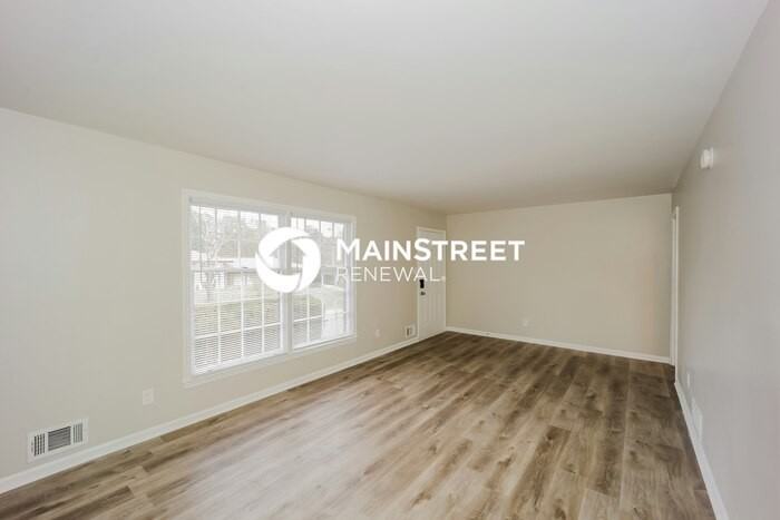 6937 Doncaster Rd - Photo 6 of 18