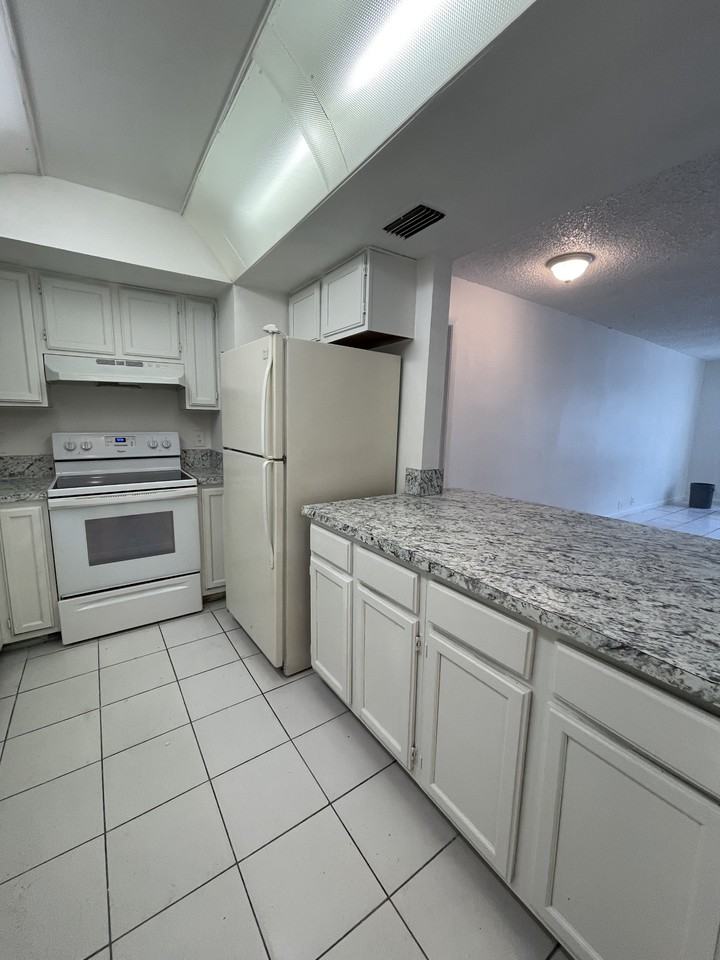 2339 Linton Ridge Cir #477