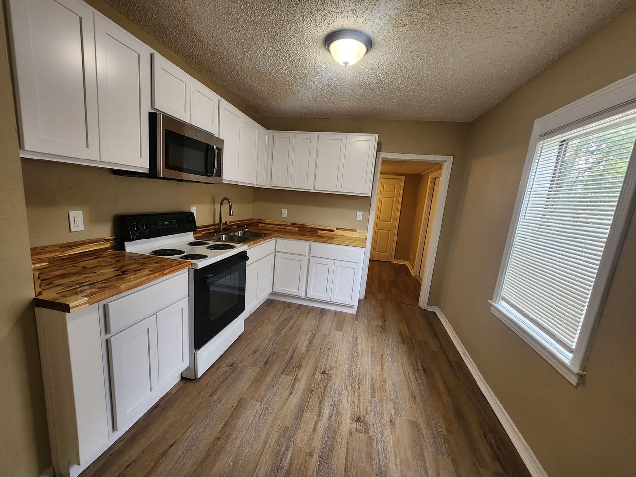 3032 2nd Street Cir #1 - Photo 3 of 7