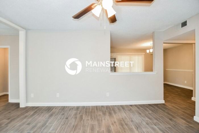 926 Wateka Way - Photo 2 of 15