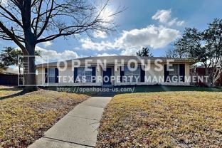 912 Lexington Dr - Photo 1 of 1