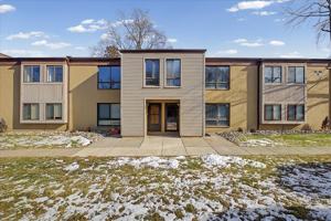 featured image of 66 Banner Ct #1