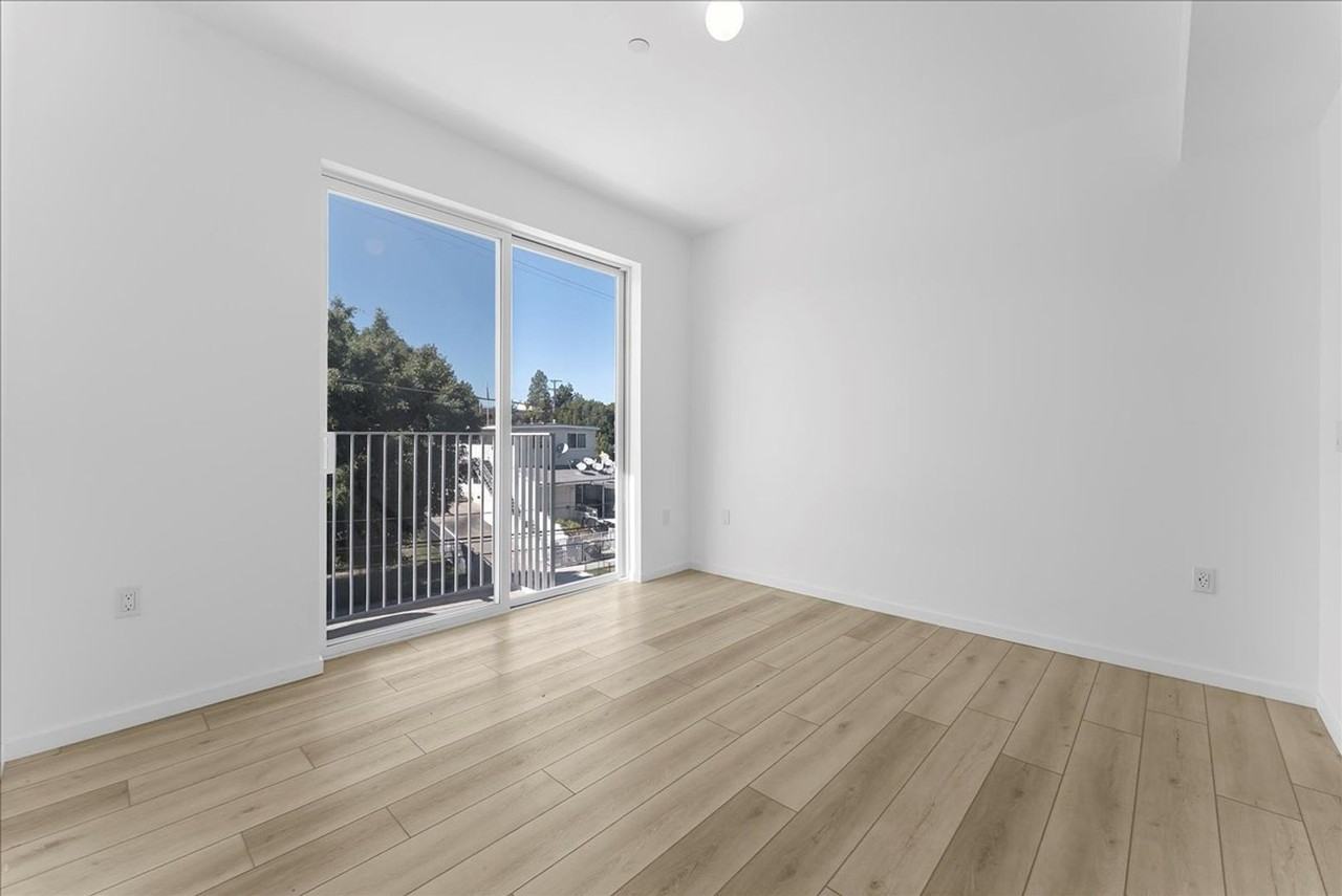 636 N. Juanita Ave, Los Angeles, CA 90004 - Photo 4 of 50