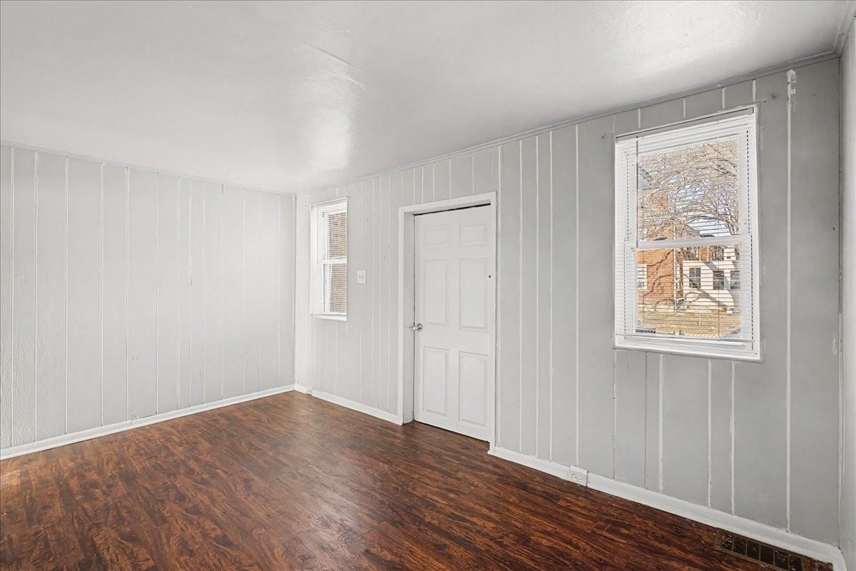 1314 Argus Rd #1 - Photo 4 of 40