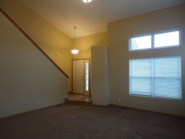 307 Preserve Dr - Photo 2 of 15