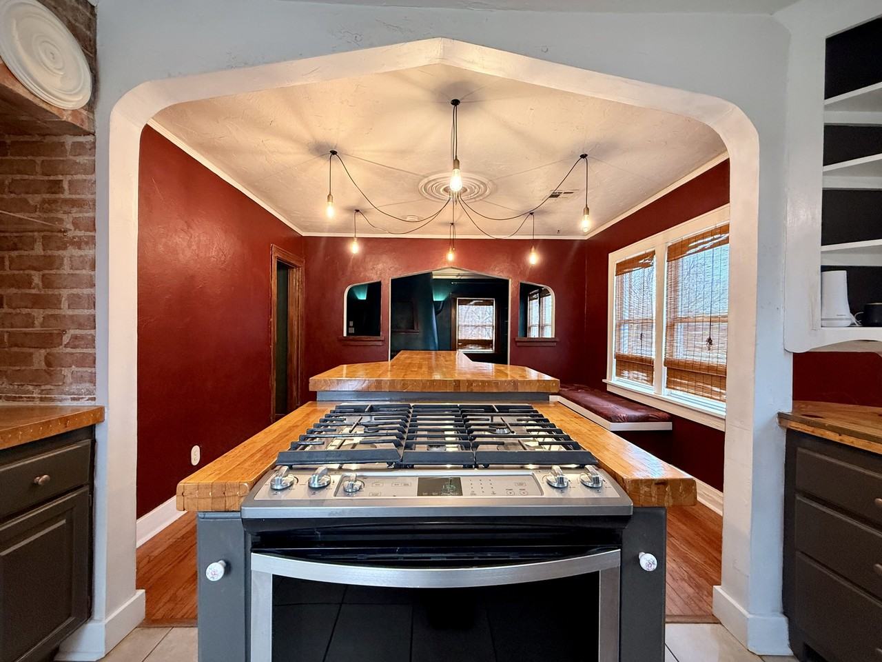 2317 Nw 13th St #1 - Photo 4 of 24