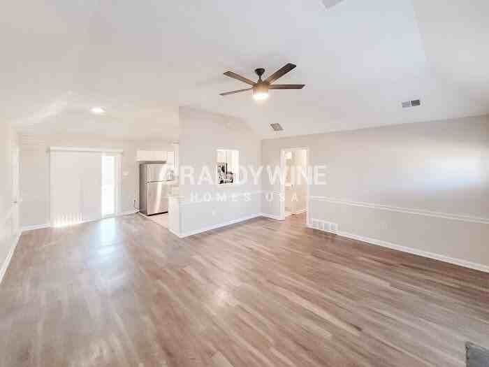 6589 Falling Tree Dr - Photo 6 of 31