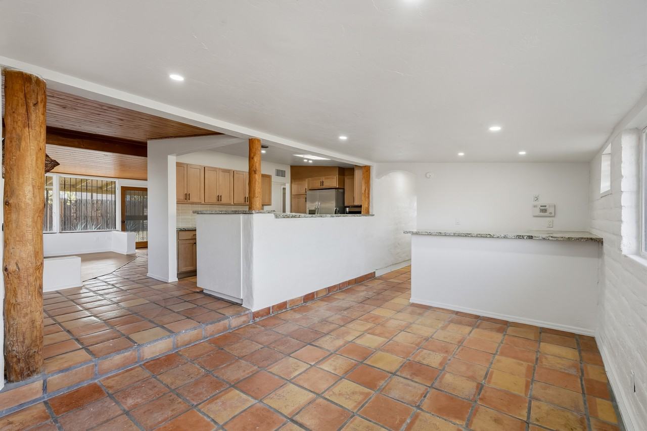 6814 E Koralee St #1 - Photo 6 of 39