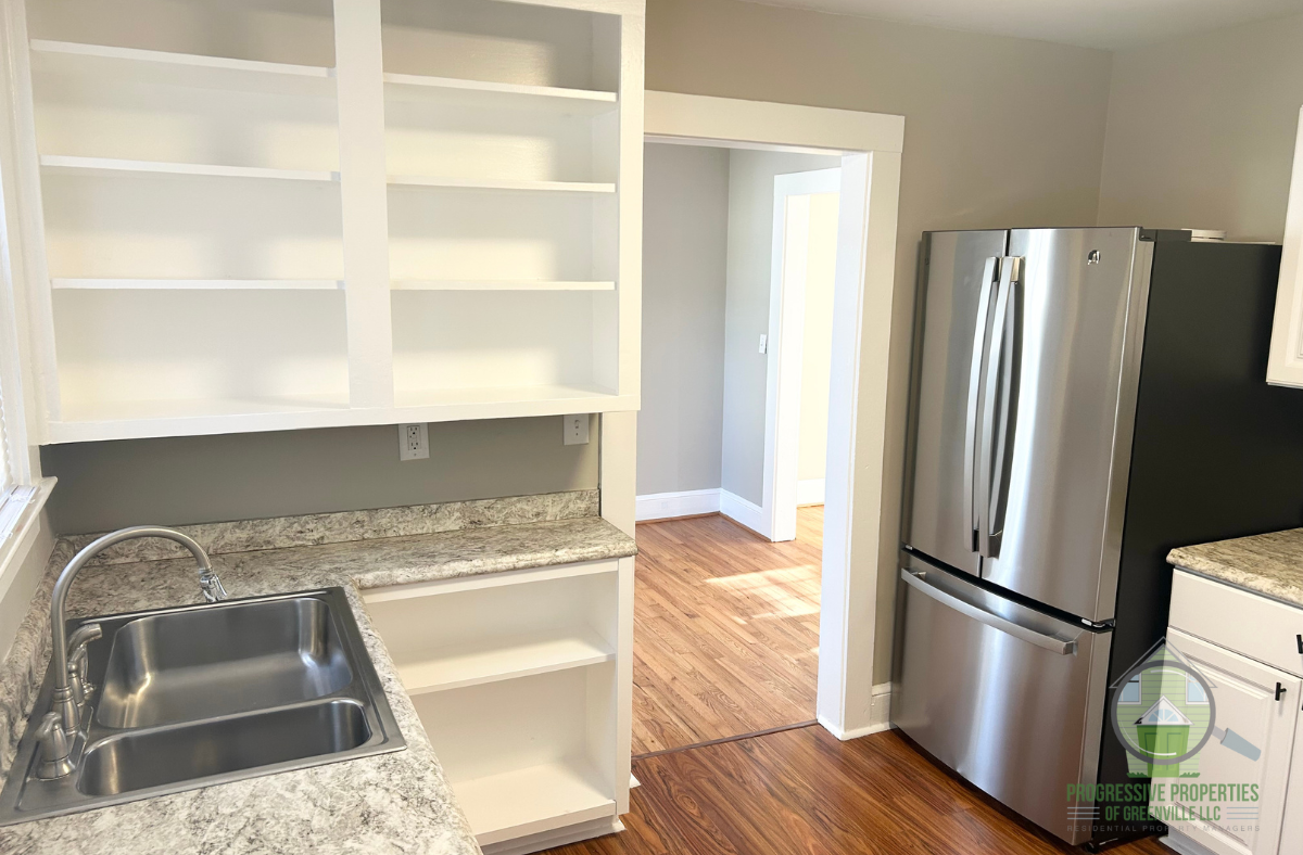 305 Perry Rd #1 - Photo 4 of 11