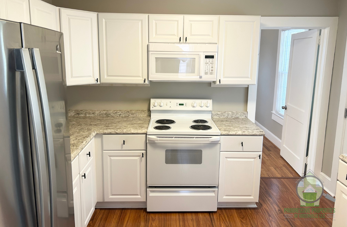 305 Perry Rd #1 - Photo 5 of 11