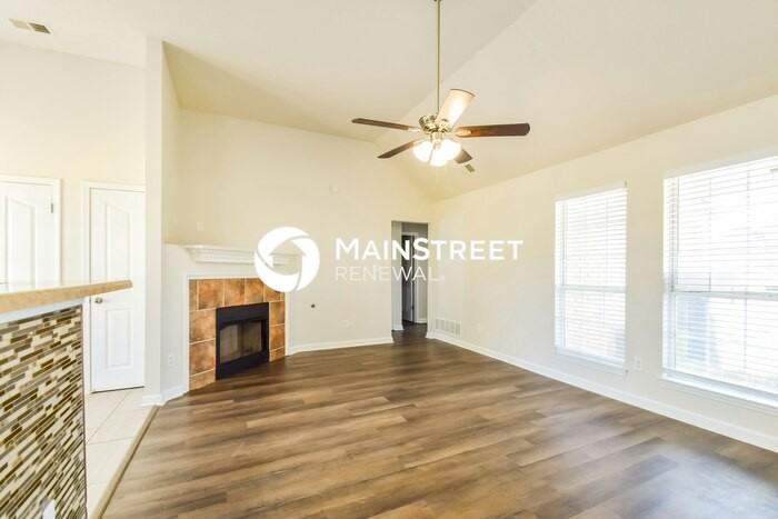 7246 Durango Dr - Photo 5 of 17