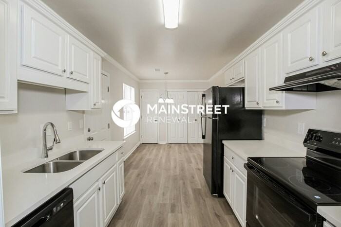 401 Meriweather Ln - Photo 7 of 16