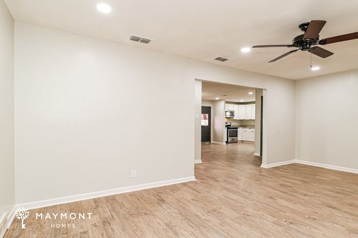 3405 Half Moon Dr - Photo 5 of 12