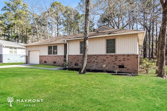 2222 S Partridge Cir - Photo 3 of 10