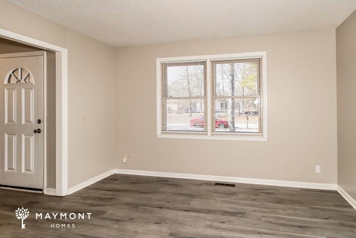 2222 S Partridge Cir - Photo 7 of 10