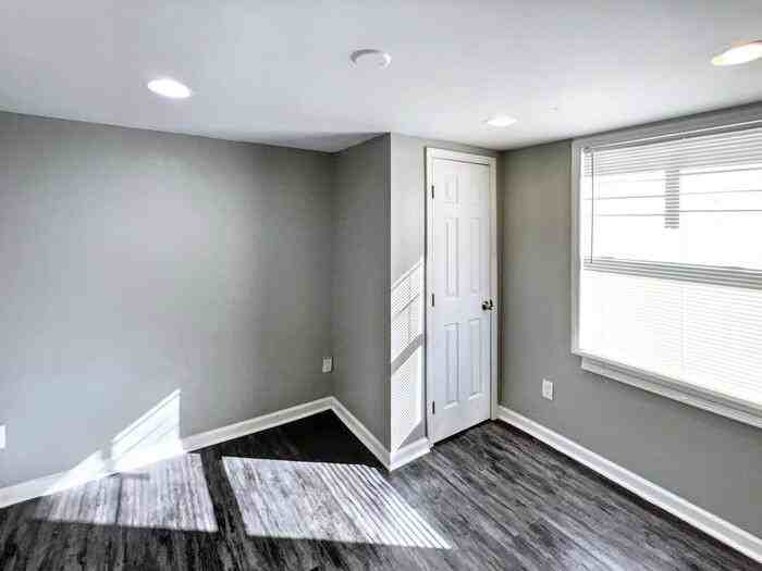 8102 4th Ave S #B - Photo 6 of 13